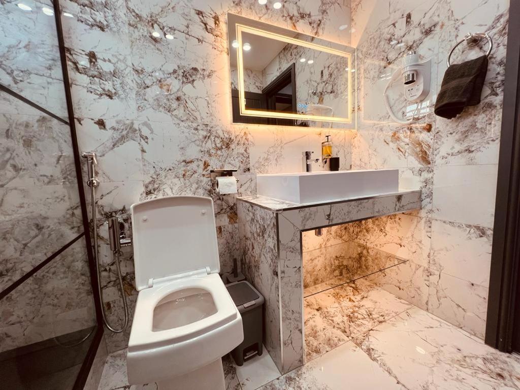 Urban Escape *4 Bedroom House* With Free Parking Birmingam Exterior foto